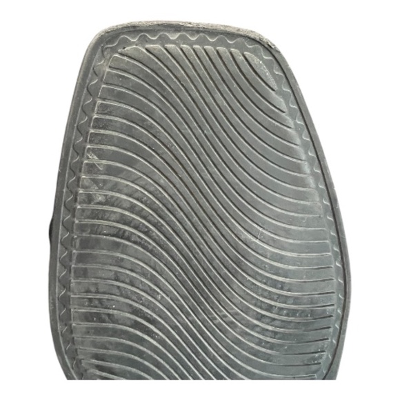 EUC Time & Tru black memory foam slides gold chain | size 7.5 - Picture 6 of 6